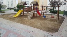 Çocuk parkları temizliği tamamlandı